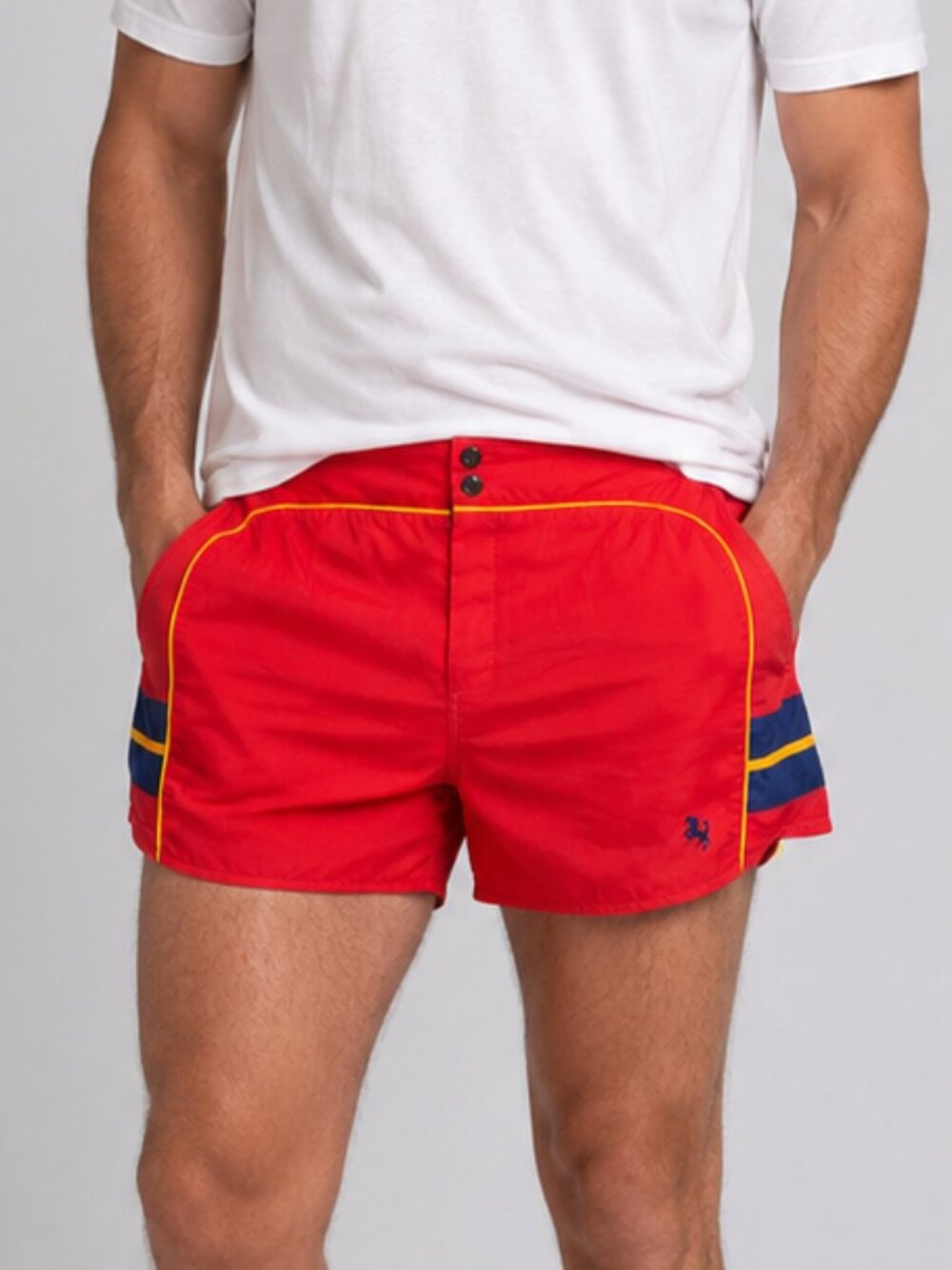 Vintage Ferrari 80s Shorts Size 40 US Large Mens Red Scuderia Horse Snap Nylon